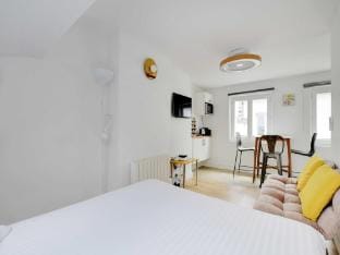 Charming studio for 2 people - Bastille Apartment in Paris