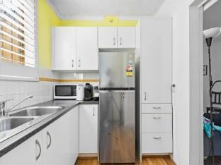 Convenient Studio in Trendy Inner-City Suburb Apartment in Surry Hills