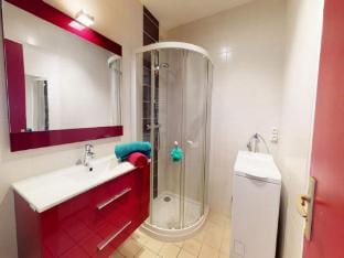 Pretty 2 room apartment facing the Port Apartment in Saint-Gilles-Croix-de-Vie