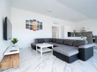Panoramic View Apartment ILM Apartment in Zadar