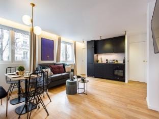 Cosy apartment - 2BR6P - Canal St Martin Apartment in Paris