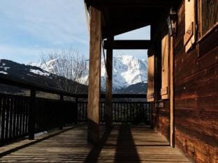 Lombard Chalet Apartment in Combloux