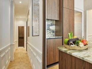 Superb Apartment on the Champs Elysees Apartment in Paris