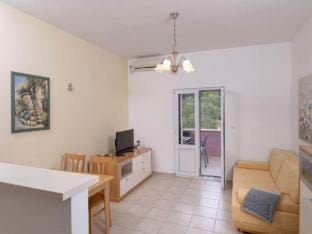 One Bedroom Apartment with Balcony 3 Apartment in Vrboska