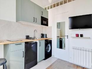 Intimate studio for 2 people - Batignolles Apartment in Paris