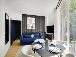 Magnificent 2BD6P apartment - Eiffel Tower Apartment in Paris