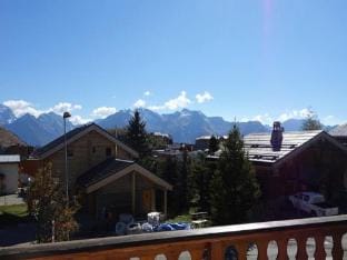 Studio in Bergers near Ski Lifts Apartment in Huez