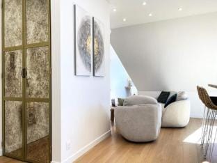 The Grand Palais Beach Sea View Tennis Apartment in Benerville-sur-Mer