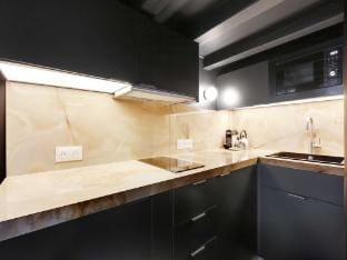 Appartement Chic and Cosy-Canal Saint Martin Apartment in Paris