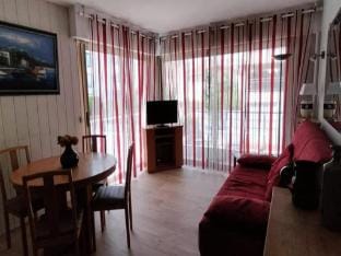 Spacious 60m Near Cannes Beach Apartment in Cannes