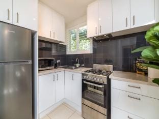 Cosy and Convenient Leafy Apartment Apartment in Canberra