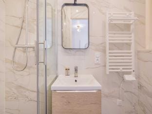 Cosy studio for 2P - Le Bon Marche Apartment in Paris