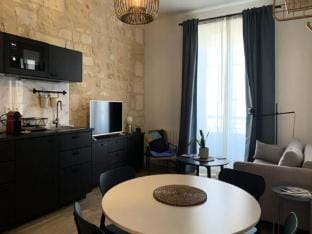 Bright Apt in Pierre Bordelaise, Bordeaux Apartment in Bordeaux