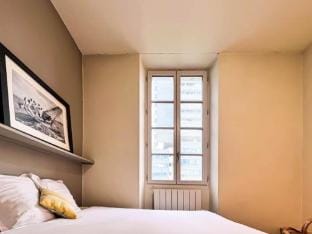 Charmant Appartement Bordeaux Apartment in Bordeaux