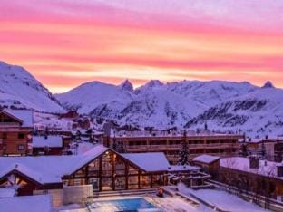 Apartment in France near Telecenter Ski Lifts Apartment in L'Alpe d'Huez