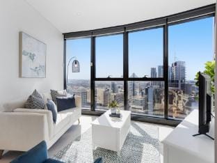 nd Floor with Panoramic Views of Brisbane City Apartment in Kangaroo Point