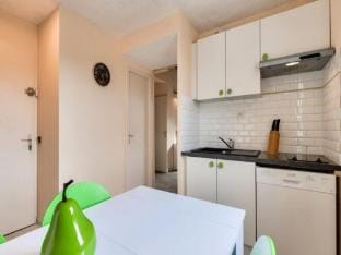room apartment for 6 people Apartment in Talmont-Saint-Hilaire