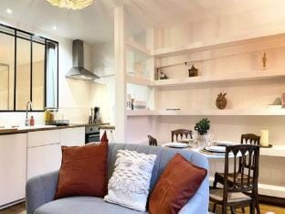 Apartments for 2 People Apartment in Rouen