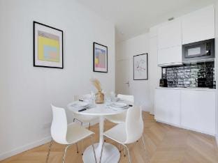 Apartment for 4 person in Nanterre Apartment in Île-de-France