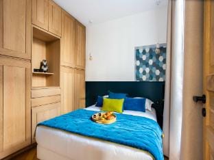 Intimate apartment - 1BR3P - Near Le Marais Apartment in Paris