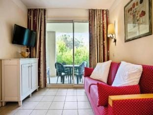Comfort 1 Bedroom Apartment 4 people Apartment in Grospierres