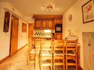 Refuge Residence De lalpage Bat F Apartment in Morillon