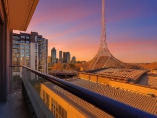 Spacious Apartment in Heart of Southbank Apartment in Southbank