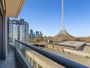 Spacious Apartment in Heart of Southbank Apartment in Southbank