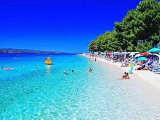 Two Bedroom Apartment with Terrace and Swimming pool Apartment in Split-Dalmatia County