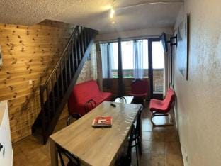 Duplex in Vars les Claux with Ski-InSki-Out Apartment in Provence-Alpes-Côte d'Azur