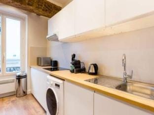 Charming Apartment -1BR4P- Bastille Apartment in Paris
