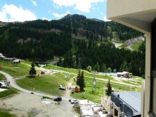 Pelevos G nine Residence Apartment in Isola