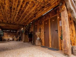 Rustic Refuge Glamping with Hot-Tub and Sauna - Double room with Terrace Apartment in Slovenia