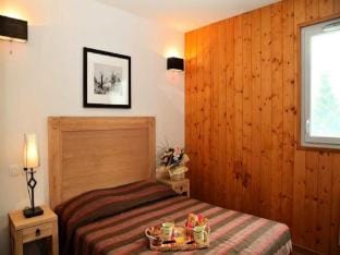 Rooms 6 People Standard PMR Apartment in Luz-Saint-Sauveur