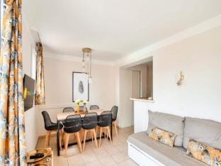 Room House 8 People Pool View - Selection - super Home Apartment in Mallemort