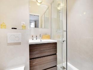Superb apartment - 3BD8P -  Arc de Triomphe Apartment in Paris