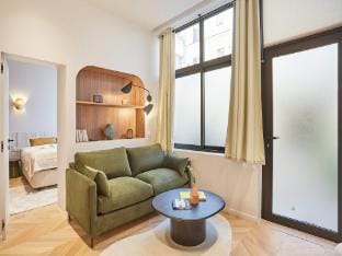 Superb AC Apartment Center of Paris Apartment in Paris