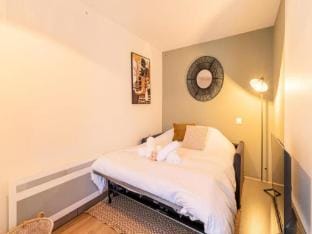 Cocoon of Love in Calm Apartment in Toulouse