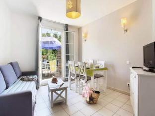 room apartment for 8 people Apartment in Cabriès