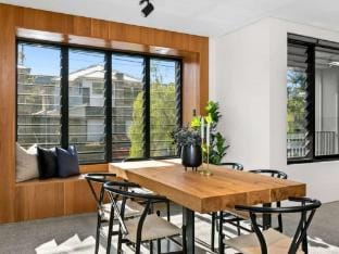 Impeccable 3-Bed Home Near the Beach Apartment in Manly