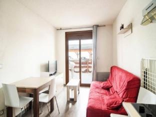 Residence Les Chalets de lIsard Apartment in Occitanie