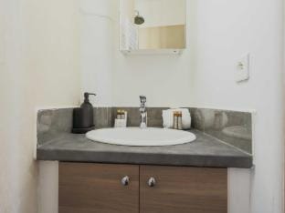 Charming flat -1BR-4P- Paris 17e Apartment in Clichy