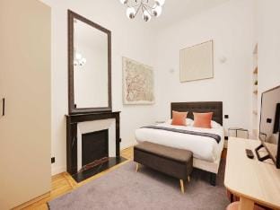 Cosy Appart 5P1BR - Tour Eiffel - Apartment in Paris