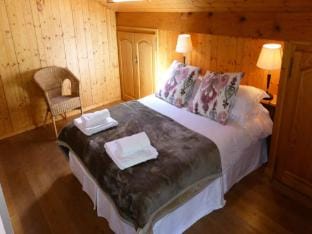 Buchan Cottage for fifteen people Apartment in Les Contamines-Montjoie