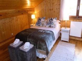 Buchan Cottage for fifteen people Apartment in Les Contamines-Montjoie