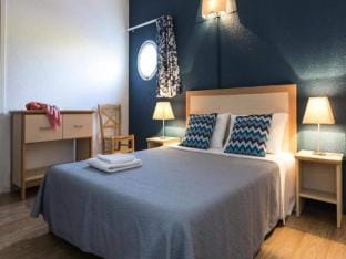 Rooms Cabin 46 People Apartment in Hourtin