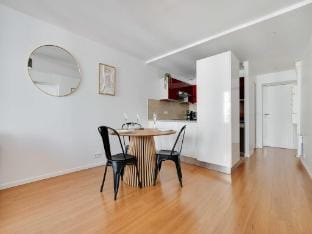 Elegant Apt - 1BDR4P - Marais  Place des Vosges Apartment in Paris