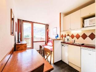 Apartment in Alpe dHuez near Ski Slopes Apartment in Huez
