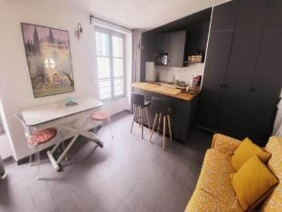 Duplex with terrace in the City Center Apartment in Avignon