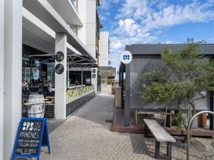Spacious 2-Bed Apartment with Rooftop Views Apartment in Perth